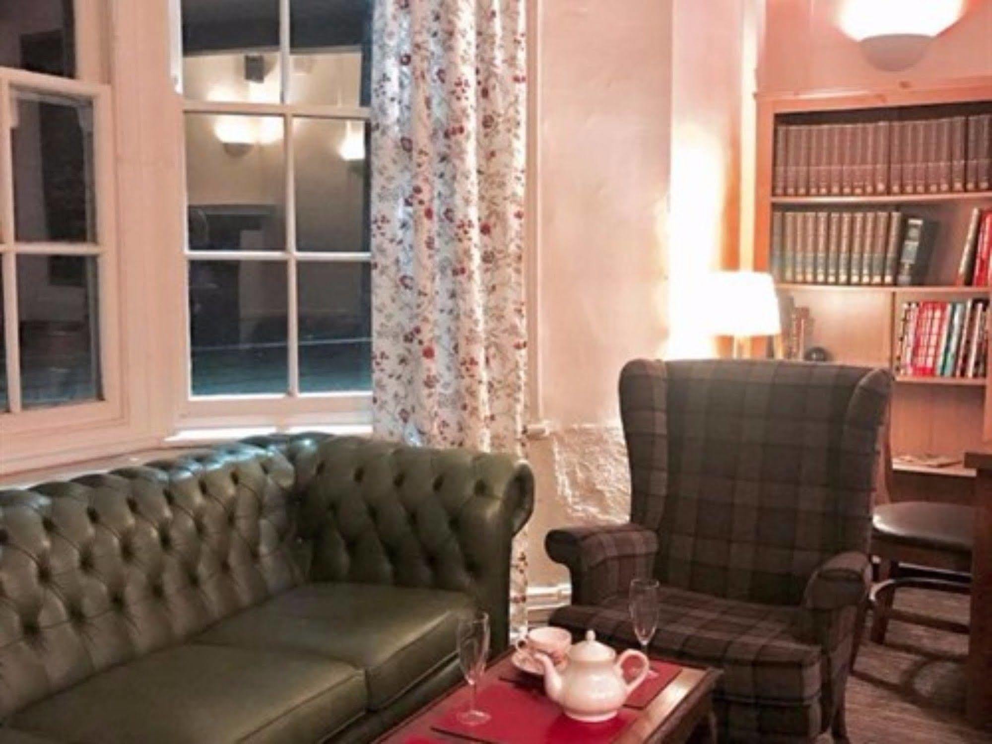 The Halford Hotell Halford  Eksteriør bilde